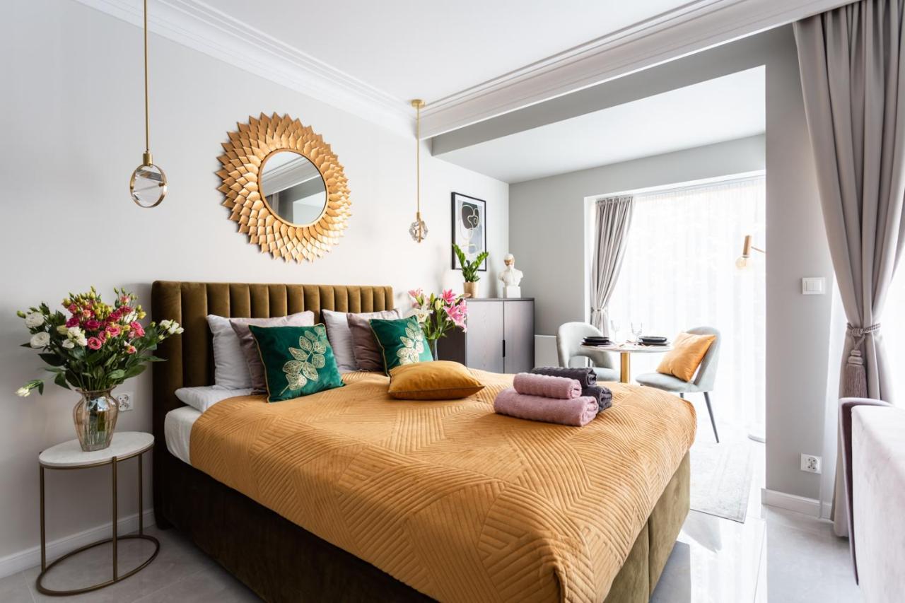 ורוצלב Golden Prince Apartment, So Close To Rynek! Free Parking Included. מראה חיצוני תמונה