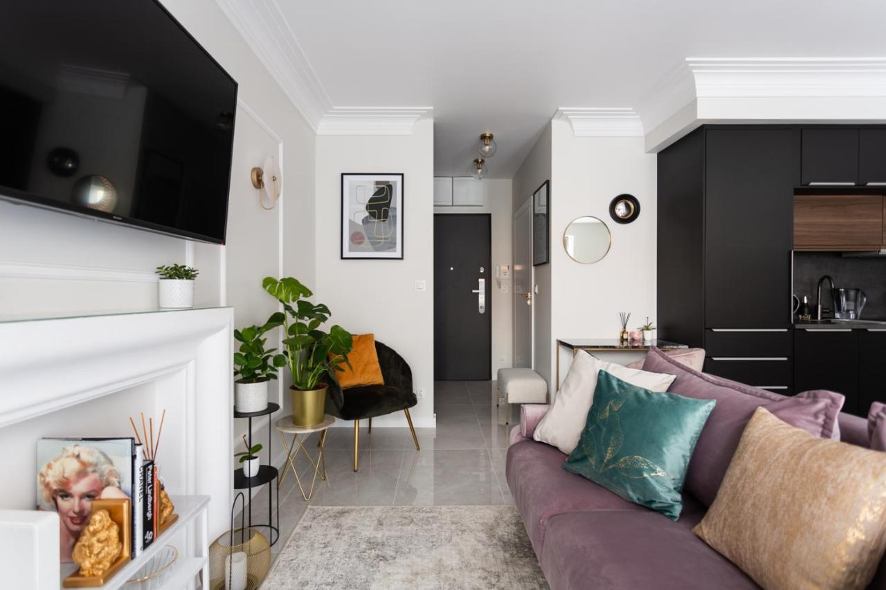 ורוצלב Golden Prince Apartment, So Close To Rynek! Free Parking Included. מראה חיצוני תמונה